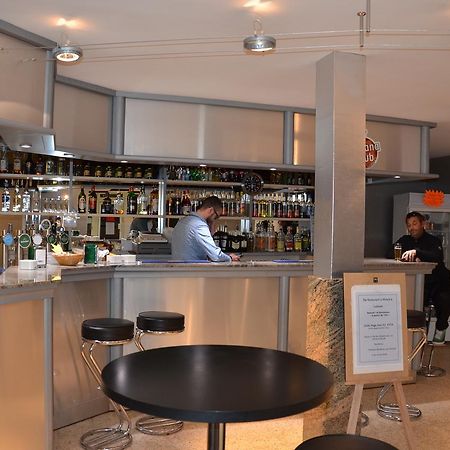 Le Miracle Acomodação com café da manhã Lédenon Exterior foto