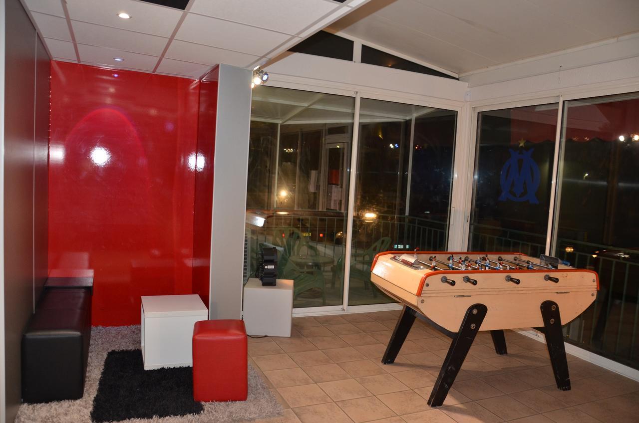 Le Miracle Acomodação com café da manhã Lédenon Exterior foto